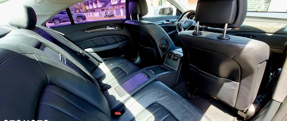 Mercedes-Benz CLS cena 57700 przebieg: 129300, rok produkcji 2012 z Czeladź małe 172